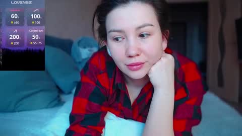 Snapshot of alexa_cruze chatting on February 2025 02:31:02 PM Alexa online show from February 2025 02:31:02 PM