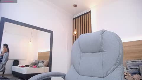 Alexa Forbes online show from June 2026 03:17:01 AM