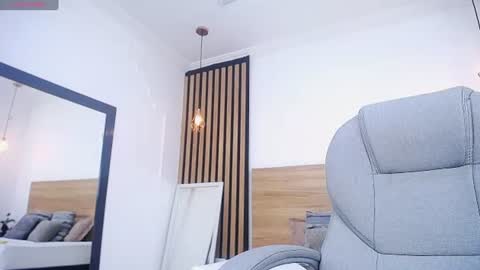 Alexa Forbes online show from July 2026 02:48:02 AM
