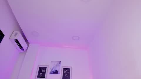 Snapshot of alexa_millers_ chatting on February 2025 10:10:01 AM Alexa Millers online show from February 2025 10:10:01 AM