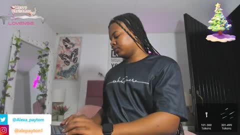 Snapshot of alexa_paytom1 chatting on December 2024 11:53:02 PM Alexa online show from December 2024 11:53:02 PM