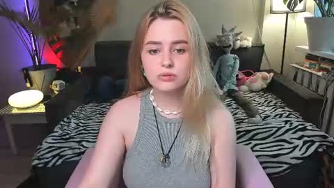 alexa_pirs online show from June 2026 04:31:01 PM