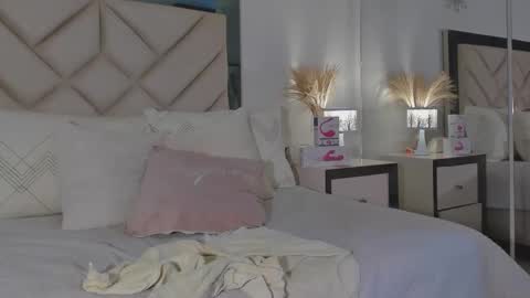 Snapshot of alexa_tobar chatting on December 2024 03:37:01 AM alexa_tobar online show from December 2024 03:37:01 AM