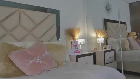 Snapshot of alexa_tobar chatting on January 2025 05:13:01 AM alexa_tobar online show from January 2025 05:13:01 AM