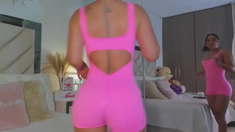 Snapshot of alexa_tobar chatting on February 2025 12:20:01 AM alexa_tobar online show from February 2025 12:20:01 AM