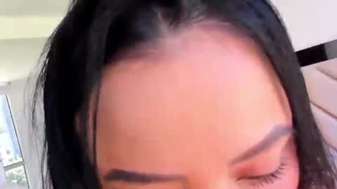 alexa_tobar online show from May 2026 05:40:02 PM