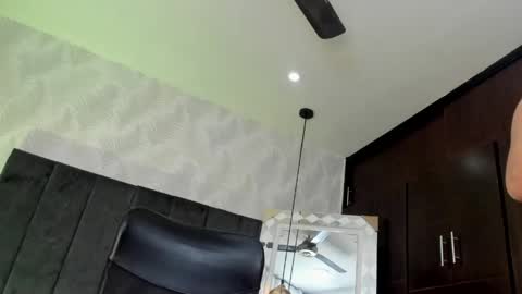 alexaa_marquss online show from May 2026 07:48:02 PM