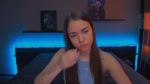 angel online show from February 2025 03:15:01 AM