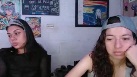 Alexa Blu3 online show from September 2025 07:13:01 PM