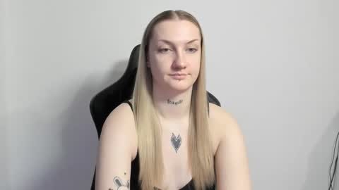 Snapshot of alexafragile chatting on February 2026 02:28:01 PM Alexa online show from February 2026 02:28:01 PM