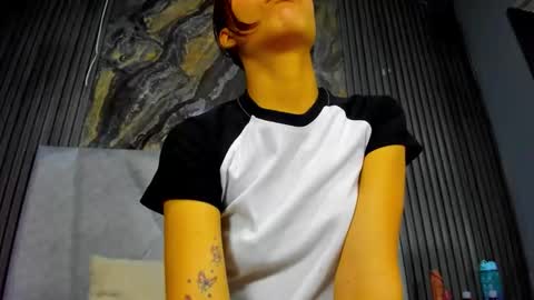 alexagrace12 online show from March 2026 04:13:02 PM