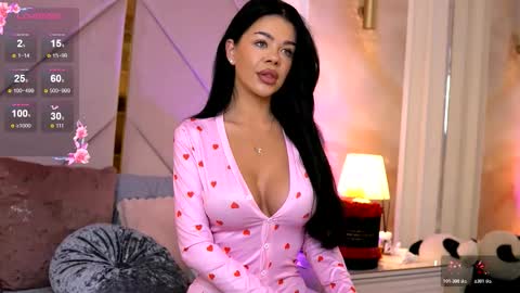 Alexa  online show from November 2025 05:42:01 AM