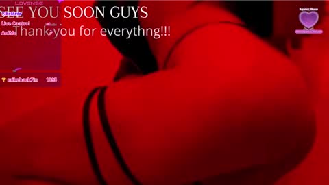 Snapshot of alexalovecastle1 chatting on February 2025 06:33:02 AM Alexandra Castillo online show from February 2025 06:33:02 AM