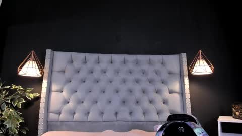 C A M I L A  online show from October 2025 11:41:02 AM