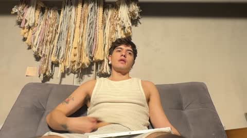 Alex  Dani online show from January 2025 05:42:01 AM