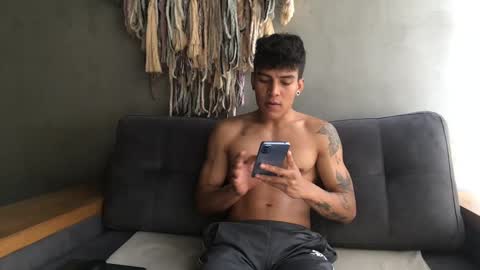 Alex  Dani online show from September 2025 06:32:02 PM