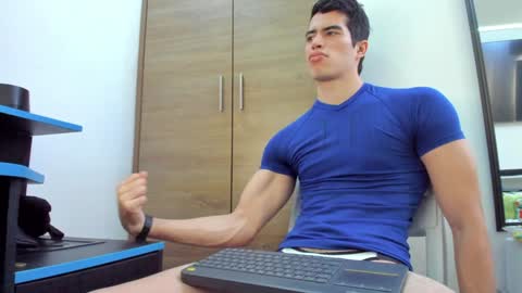 alexander__lips online show from January 2025 07:17:01 PM