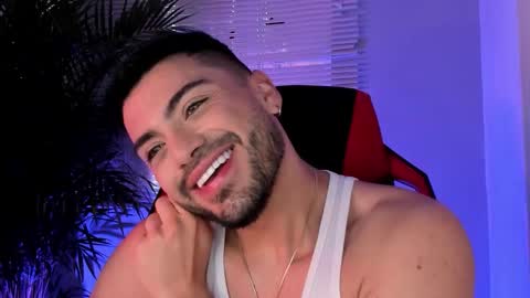 Alexander Diaz online show from September 2025 01:38:01 PM