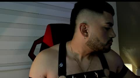 Snapshot of alexander_diiaz chatting on April 2026 11:41:02 AM Alexander Diaz online show from April 2026 11:41:02 AM