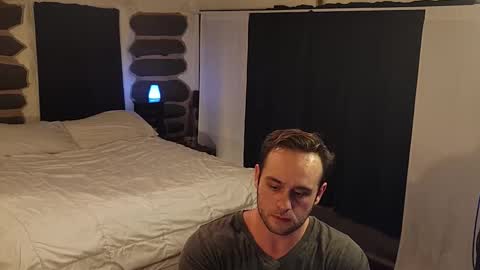 Snapshot of alexanderthemid chatting on November 2025 03:29:02 AM alexanderthemid online show from November 2025 03:29:02 AM