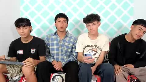 chicos hot online show from January 2025 07:24:01 PM