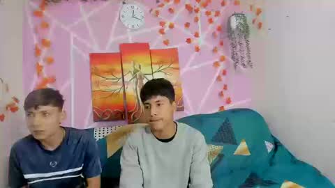 chicos hot online show from October 2025 02:18:01 PM