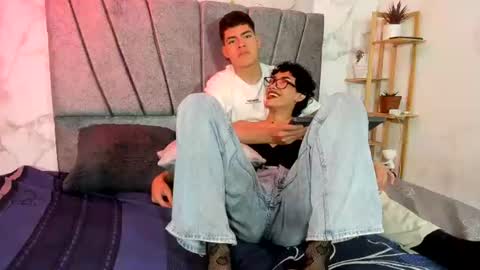 chicos hot online show from July 2026 07:50:01 PM