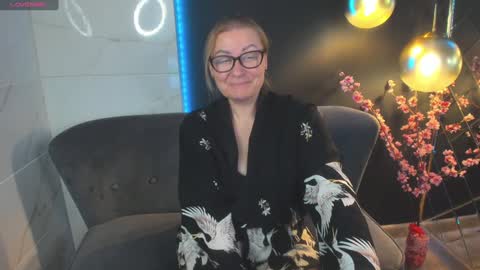 Alexandra online show from December 2024 11:09:01 PM