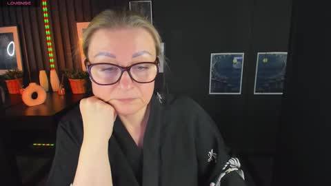 Alexandra online show from March 2025 09:54:02 PM