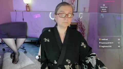 Alexandra online show from May 2026 02:17:01 AM