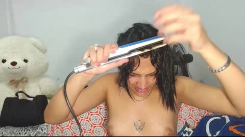 Snapshot of alexandra_lorens chatting on February 2026 03:54:01 AM geo online show from February 2026 03:54:01 AM