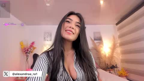 Snapshot of alexandra_ra1 chatting on February 2025 10:03:01 PM Alexandra Rodriguez online show from February 2025 10:03:01 PM