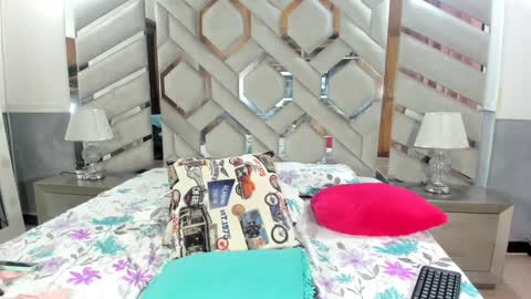 Snapshot of alexandra_wonder69x chatting on January 2025 01:54:01 AM Alexandra ig alexandraax09 online show from January 2025 01:54:01 AM