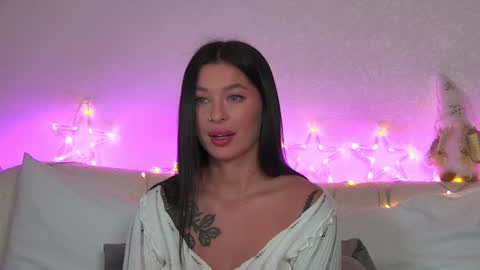 AlexandraBloom online show from December 2024 01:28:02 AM