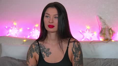 AlexandraBloom online show from December 2024 06:19:02 PM