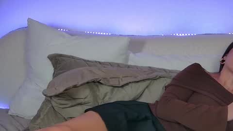 AlexandraBloom online show from February 2025 09:36:02 PM