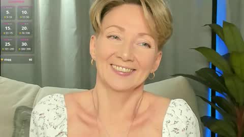 Alexandra online show from March 2026 02:02:01 PM