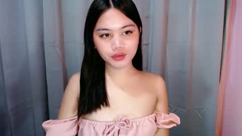 Andrea online show from May 2026 11:22:02 PM