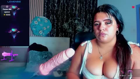 Snapshot of alexandramaravilla chatting on April 2026 11:27:02 PM ALEXANDRA online show from April 2026 11:27:02 PM