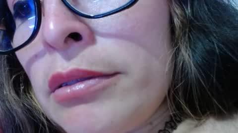 alexandrasaen online show from June 2026 10:59:01 PM
