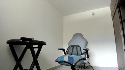 Snapshot of alexandro_king chatting on December 2024 05:44:02 PM ALEX online show from December 2024 05:44:02 PM