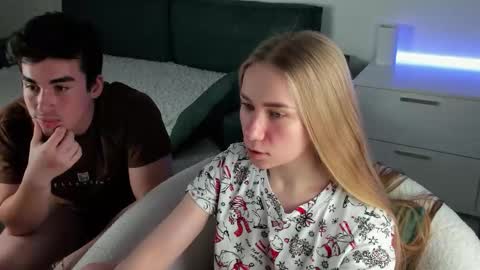 Snapshot of alexarti chatting on January 2026 06:44:01 PM Alex online show from January 2026 06:44:01 PM