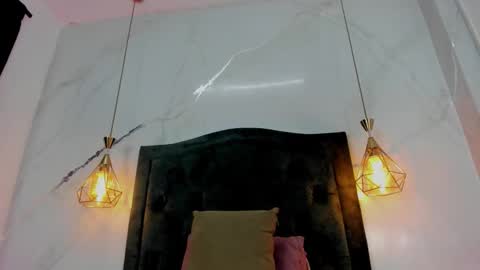    online show from November 2025 09:30:02 PM