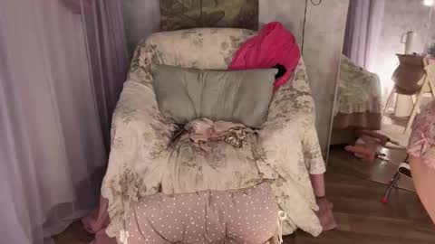 Snapshot of alexbellis chatting on October 2025 12:02:02 AM alexbellis online show from October 2025 12:02:02 AM