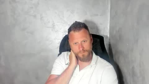 Snapshot of alexboy2022 chatting on May 2026 05:52:01 PM onlyfans..alexyno2022 online show from May 2026 05:52:01 PM