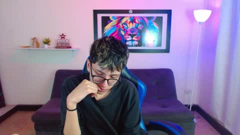 alex online show from June 2026 02:33:01 PM