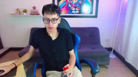 alex online show from June 2026 01:33:01 PM