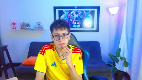alex online show from July 2026 01:37:01 PM