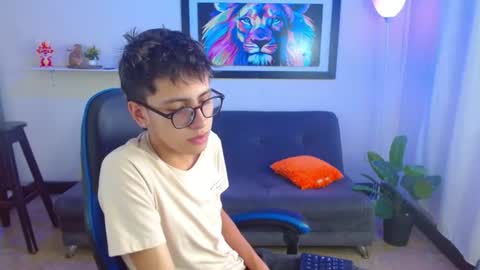 alex online show from July 2026 02:10:01 PM