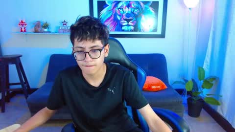 alex online show from July 2026 07:39:01 PM